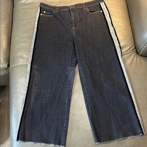 Red Valentino Stylish Dark Navy Denim Women's Jeans.